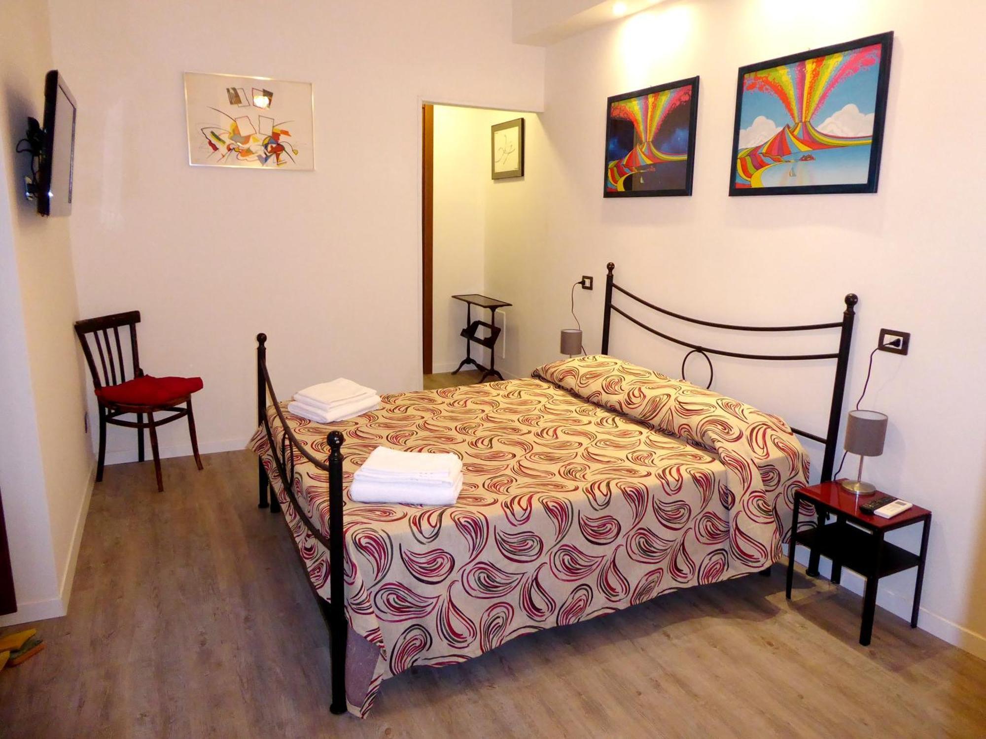 Casa Cesira Incentro Hotel Napoli Bagian luar foto