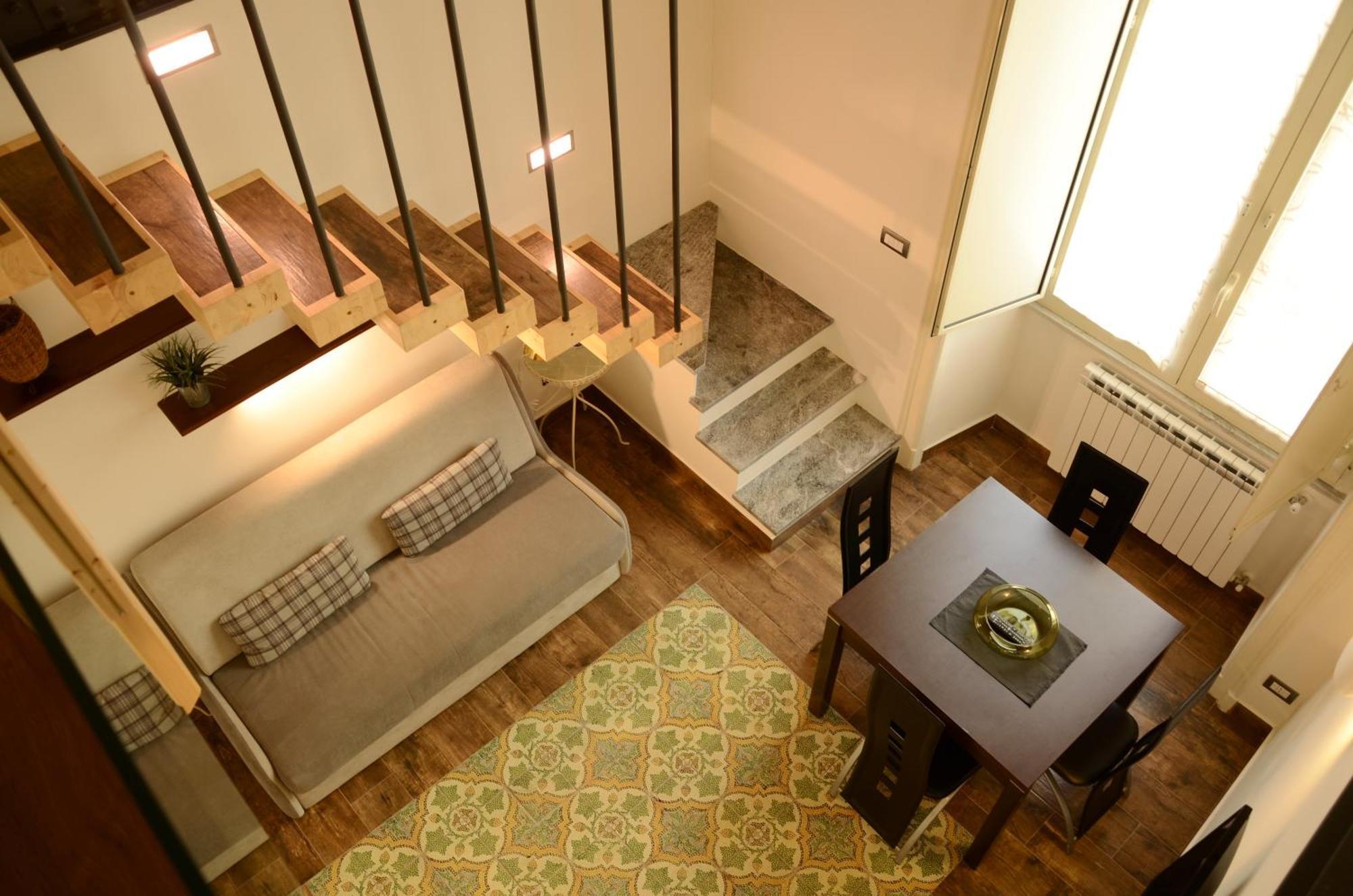 Casa Cesira Incentro Hotel Napoli Bagian luar foto