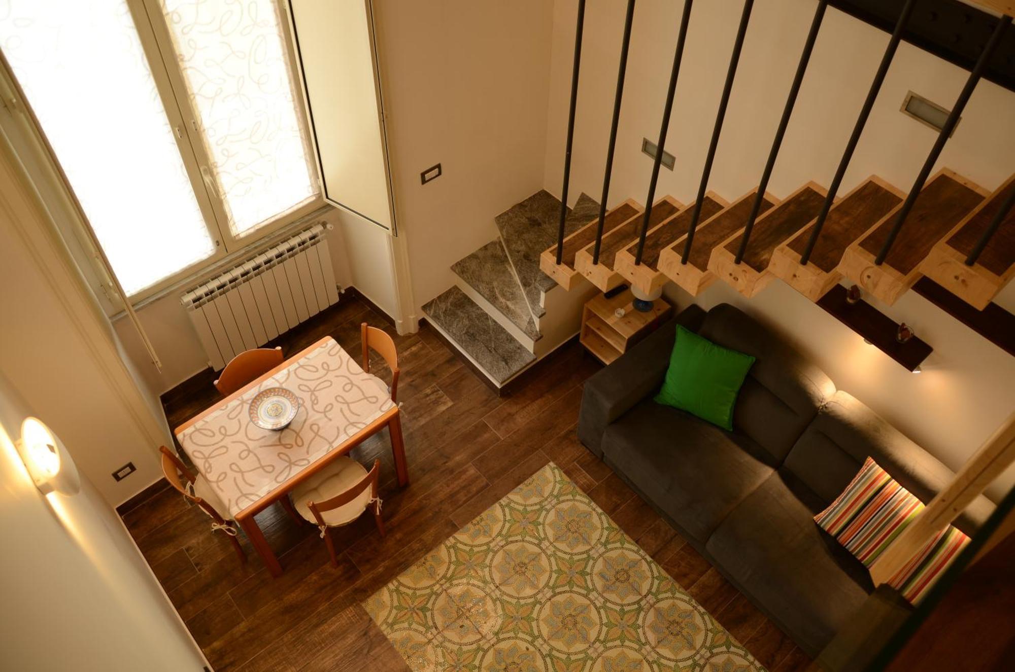Casa Cesira Incentro Hotel Napoli Bagian luar foto