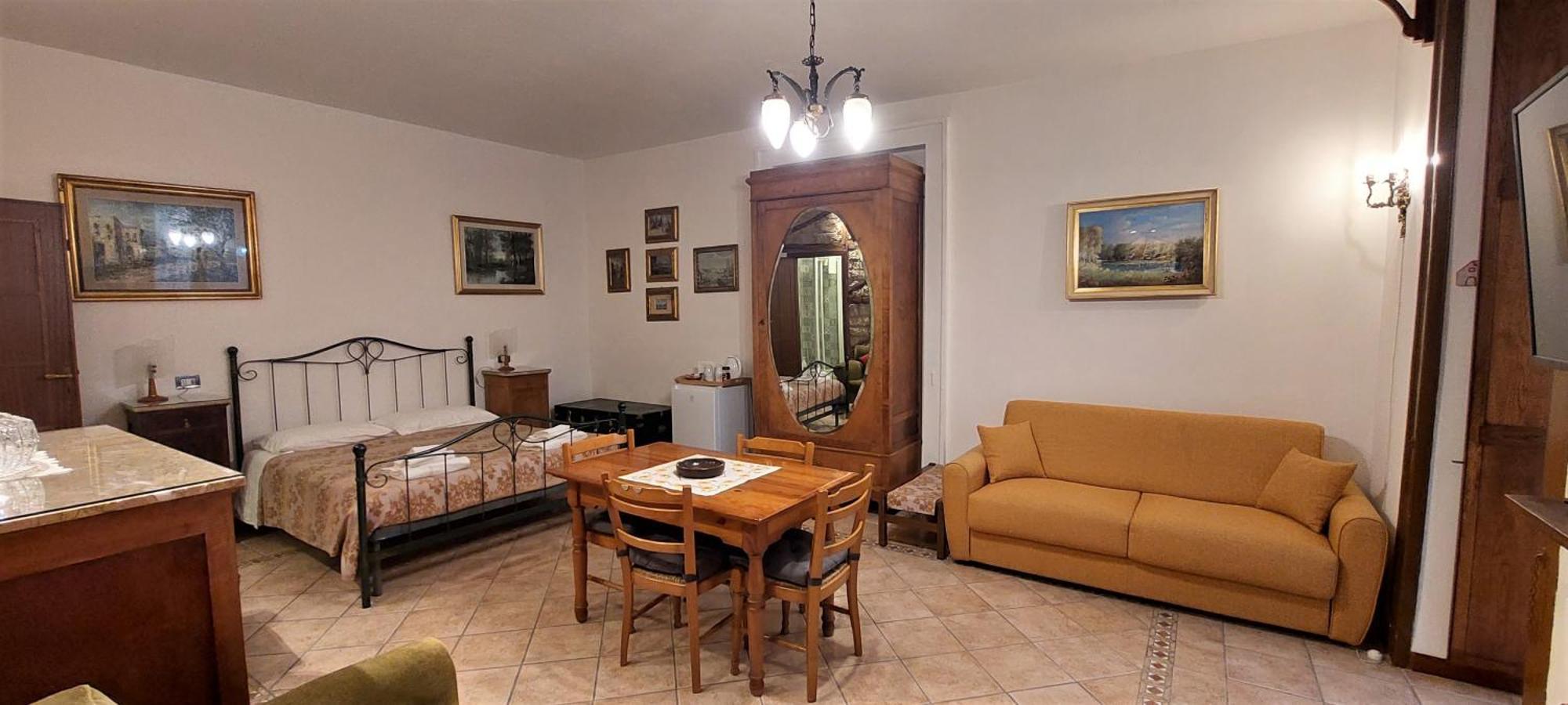 Casa Cesira Incentro Hotel Napoli Ruang foto