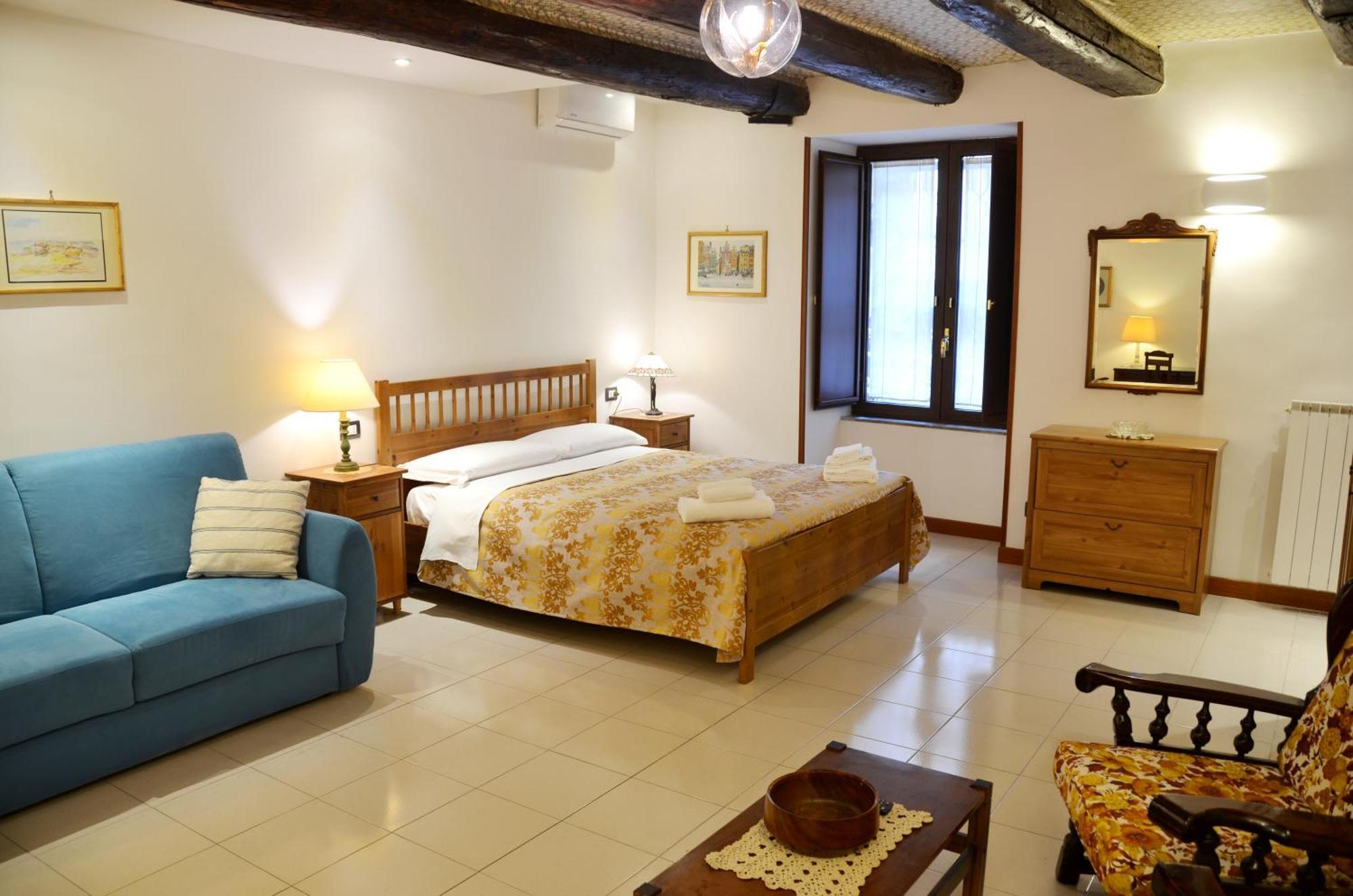 Casa Cesira Incentro Hotel Napoli Ruang foto